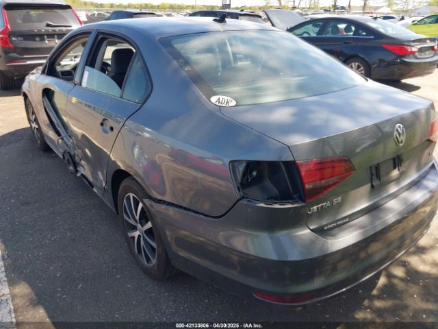 3VWDB7AJ4JM225870 Volkswagen Jetta 1.4t Se/1.4t Wolfsburg Edition