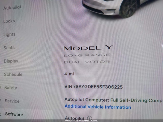 2025 TESLA MODEL Y 7SAYGDEE5SF306225 Photo 6