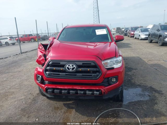 5TFAX5GN3HX100515 Toyota Tacoma Sr