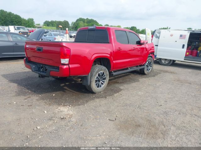 5TFAX5GN3HX100515 Toyota Tacoma Sr