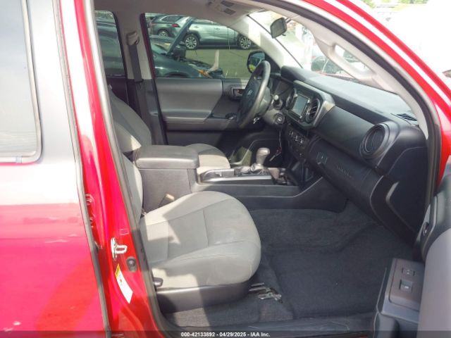 5TFAX5GN3HX100515 Toyota Tacoma Sr