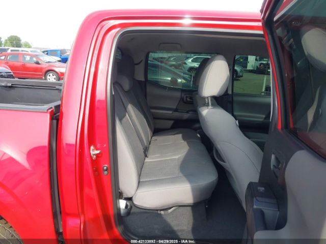 5TFAX5GN3HX100515 Toyota Tacoma Sr
