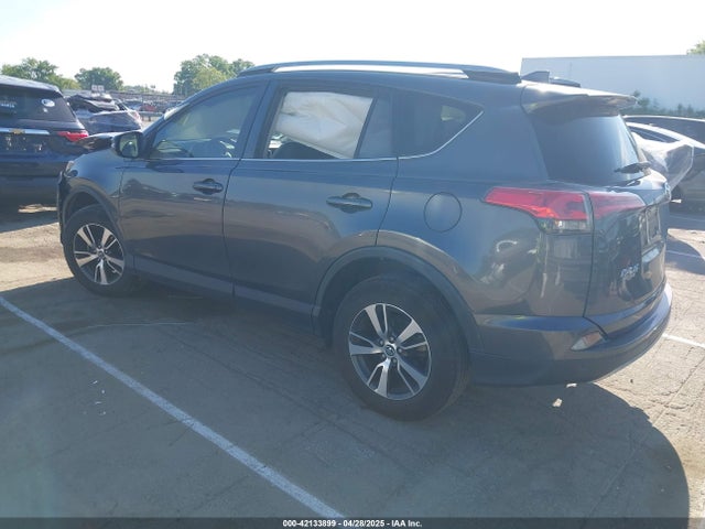JTMWFREV7JJ166836 Toyota Rav4 Xle
