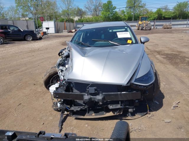KMHL24JJ6PA060242 Hyundai Sonata Hybrid Blue