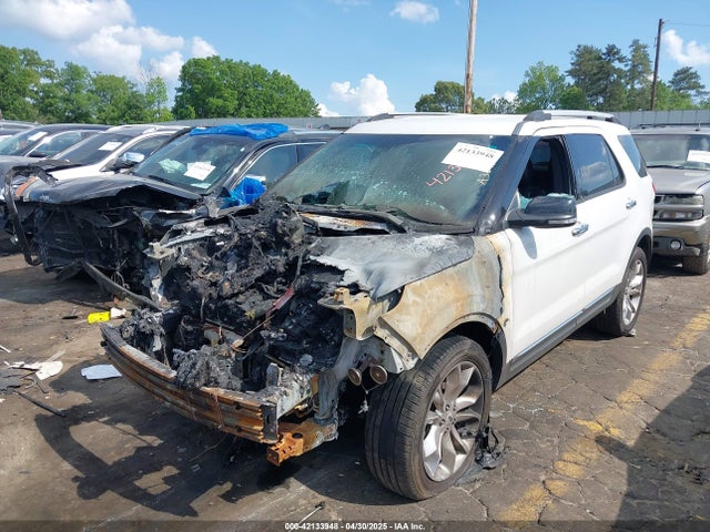 1FM5K7D83EGA38115 Ford EXPLORER XLT
