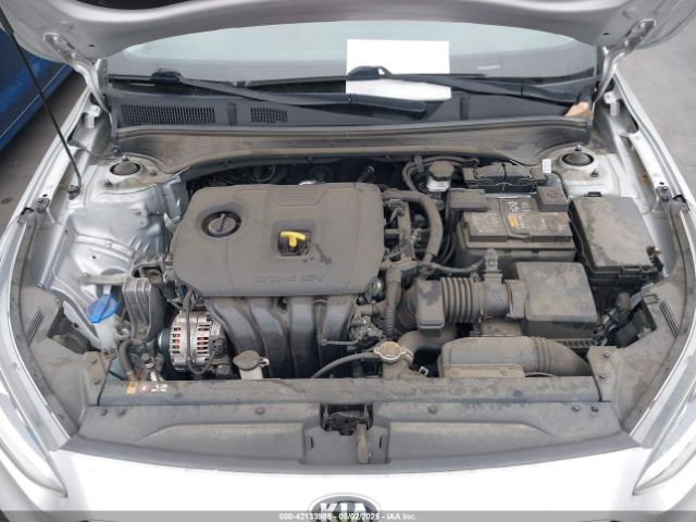 3KPF24AD5ME387610 KIA Forte Lxs