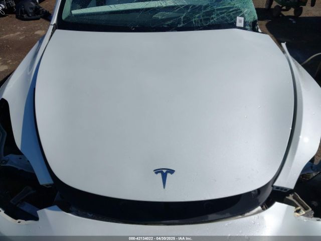 5YJYGDEF0MF076263 Tesla Model Y Performance Dual Motor All-wheel Drive