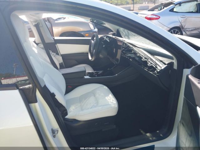 5YJYGDEF0MF076263 Tesla Model Y Performance Dual Motor All-wheel Drive