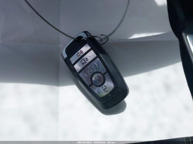 2020 FORD ESCAPE 1FMCU9J94LUB19570 Photo 10