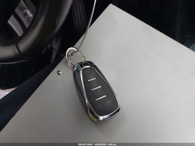3GNAXWEX4JL386278 Chevrolet Equinox Premier