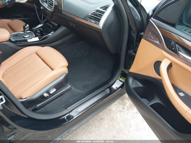 2022 BMW X3 5UX43DP00N9K19046 Photo 4