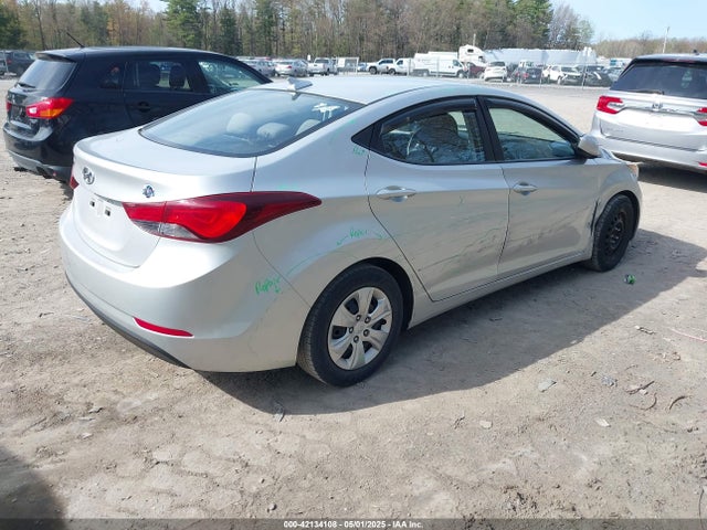 5NPDH4AE9GH773073 Hyundai ELANTRA SE