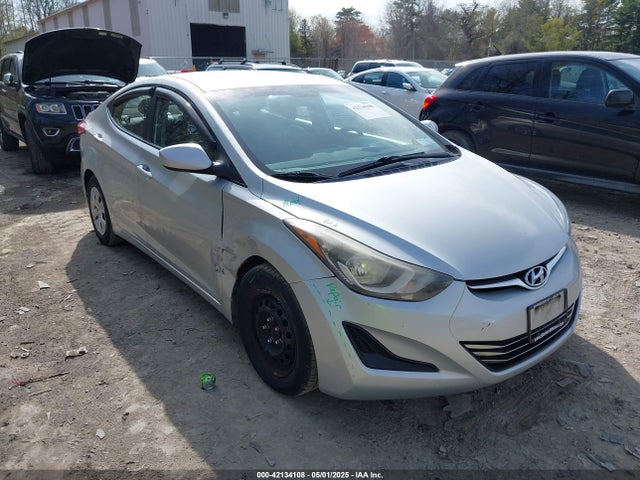 5NPDH4AE9GH773073 Hyundai ELANTRA SE