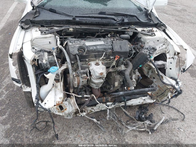 1HGCR2F83EA119319 Honda k24w1