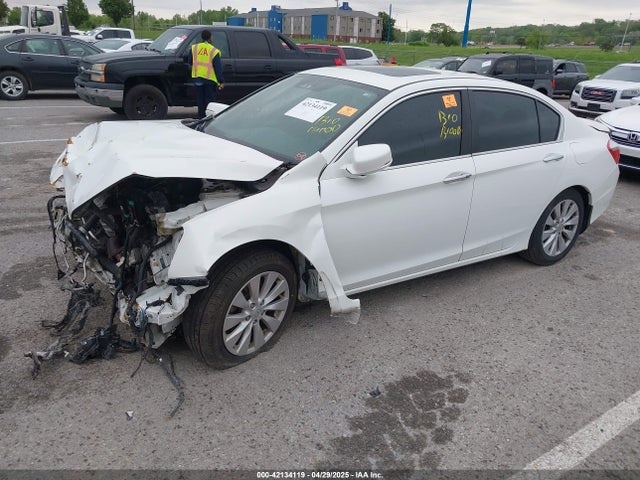 1HGCR2F83EA119319 Honda k24w1