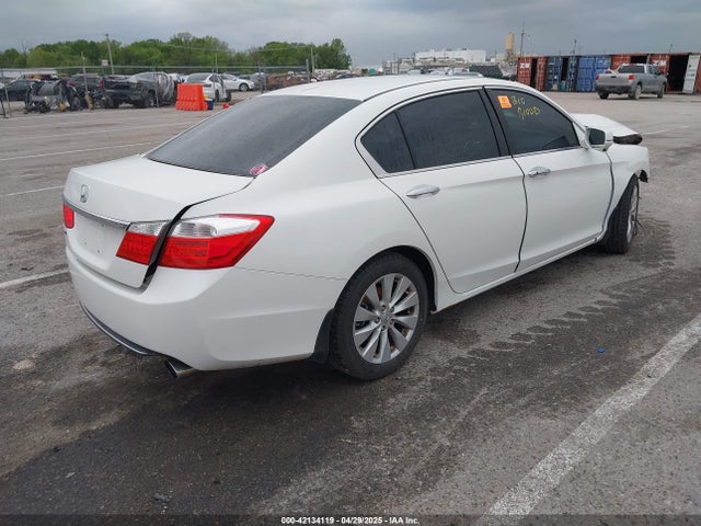 1HGCR2F83EA119319 Honda k24w1