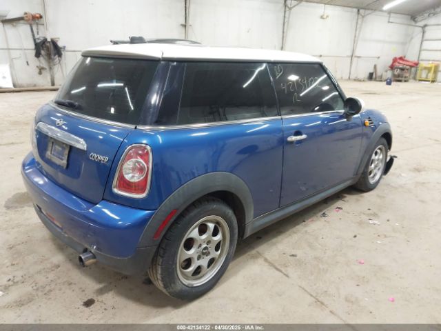 2012 MINI COOPER WMWSU3C50CT254586 Photo 3