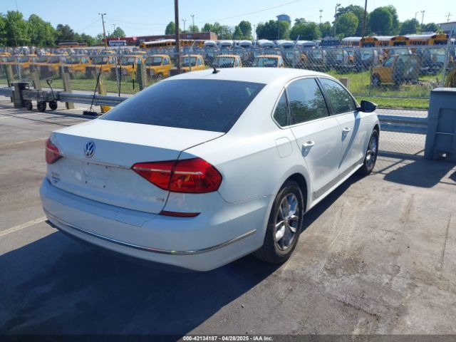 1VWAS7A38GC067726 Volkswagen Passat 1.8t S