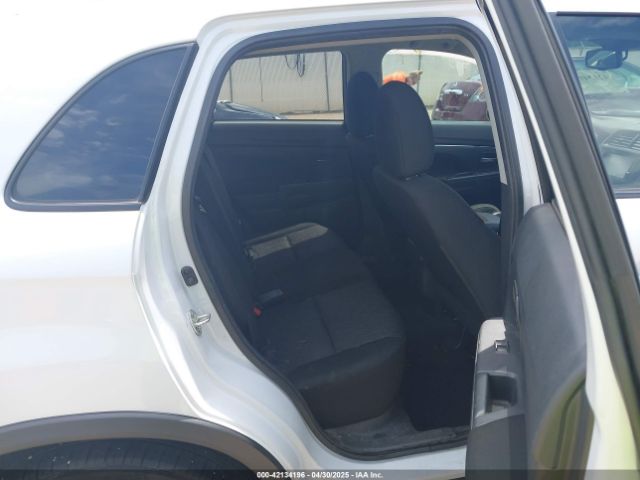 2022 MITSUBISHI OUTLANDER SPORT JA4APUAU3NU003722 Photo 7