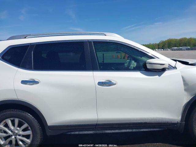 JN8AT2MT9LW013394 Nissan Rogue Sv Fwd