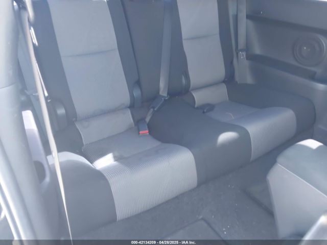 JTKJF5C77F3088781 Scion TC