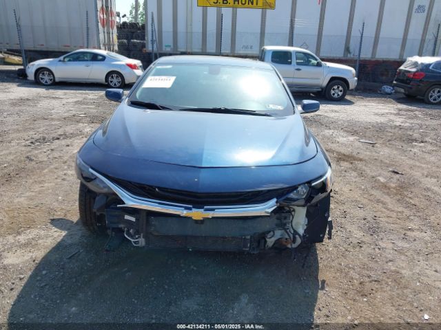 1G1ZD5ST2KF228008 Chevrolet MALIBU LT
