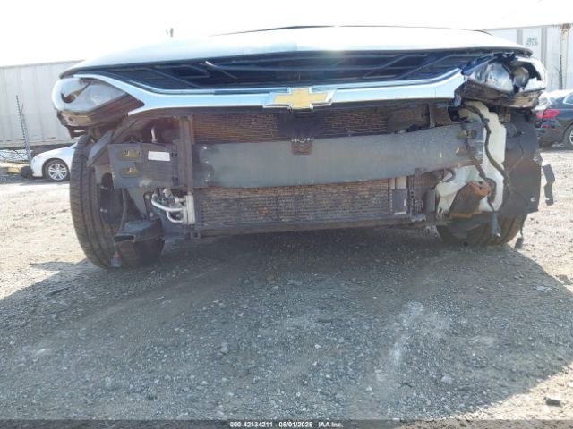 1G1ZD5ST2KF228008 Chevrolet MALIBU LT