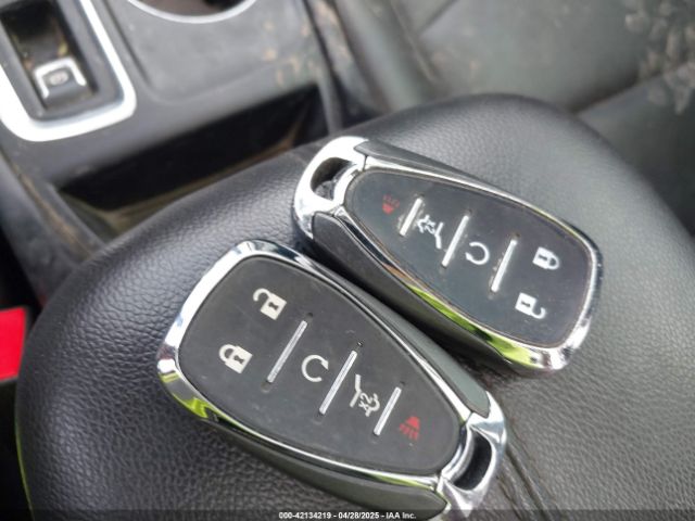 2GNAXYEX5K6143922 Chevrolet Equinox Premier