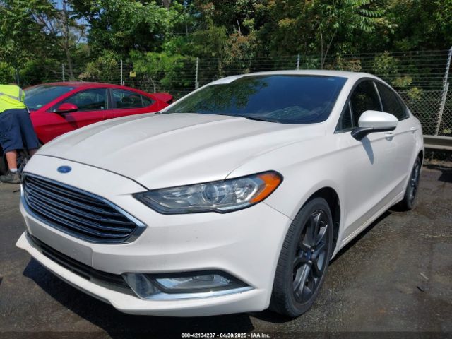 3FA6P0H70JR113204 Ford FUSION SE