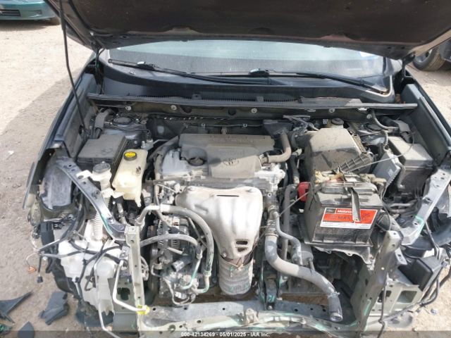 2T3ZFREV2JW485379 Toyota RAV4 LE