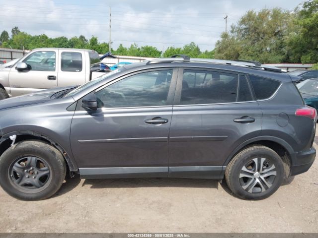 2T3ZFREV2JW485379 Toyota RAV4 LE