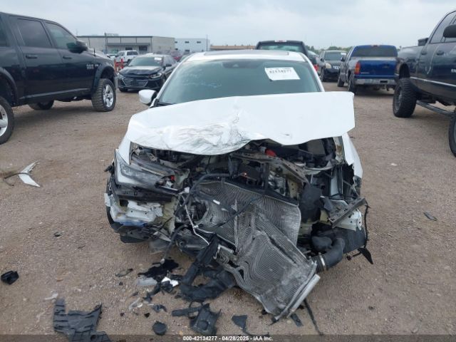 19UDE2F30KA013880 Acura Ilx Standard