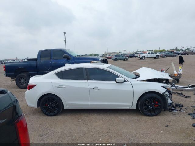 19UDE2F30KA013880 Acura Ilx Standard