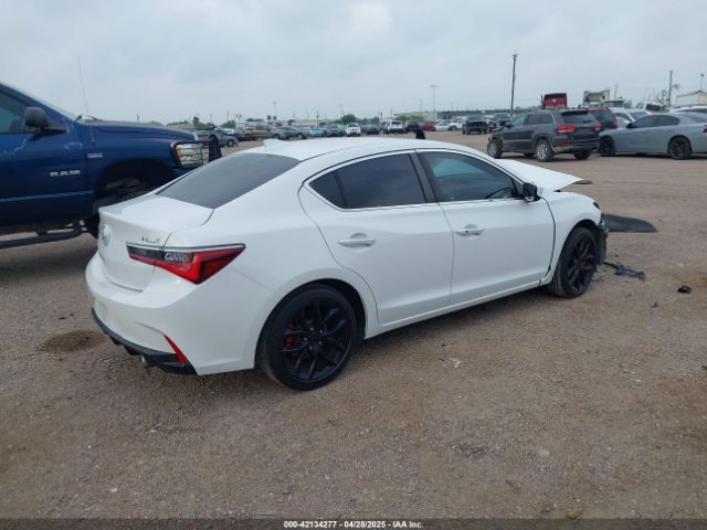 19UDE2F30KA013880 Acura Ilx Standard