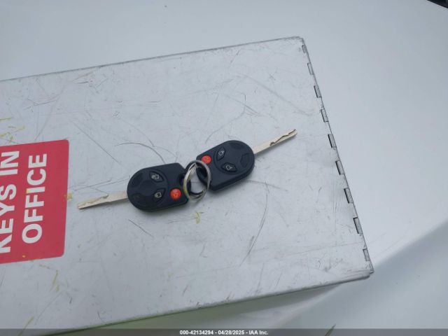 1FMCU0F77FUA52096 Ford ESCAPE S