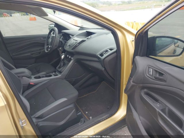 1FMCU0F77FUA52096 Ford ESCAPE S