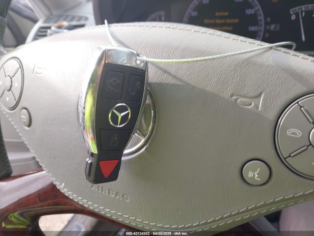2013 MERCEDES-BENZ S 550 WDDNG7DB3DA493622 Photo 10