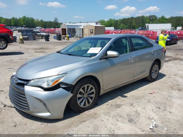4T4BF1FK2GR572519 Toyota CAMRY LE