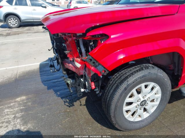 3TYKB5FN1RT001840 Toyota Tacoma Sr5 2wd