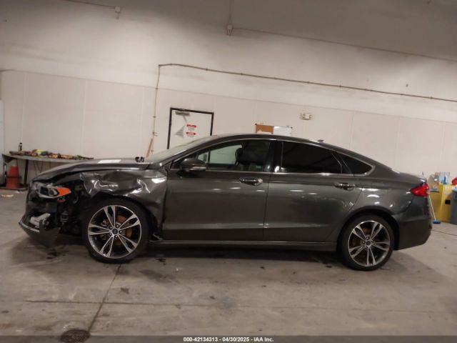 3FA6P0D99LR116015 Ford Fusion Titanium