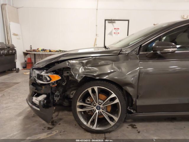 3FA6P0D99LR116015 Ford Fusion Titanium