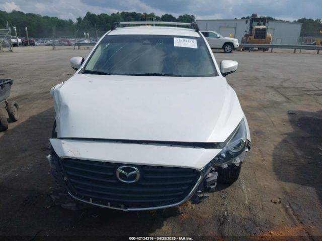 3MZBN1L39JM184985 Mazda Mazda3 Touring