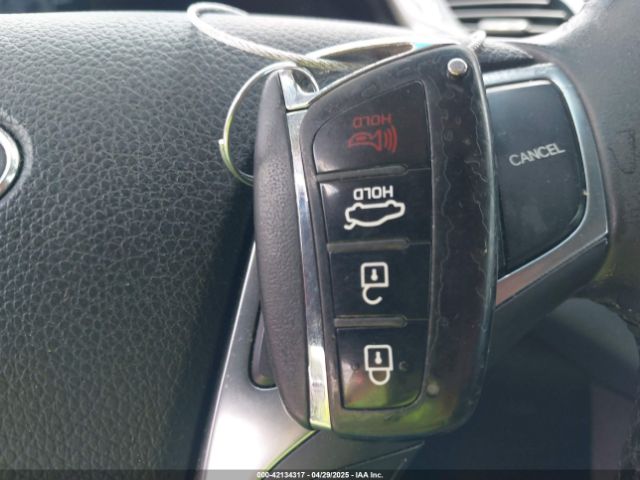 KMHFG4JG3GA501330 Hyundai Azera