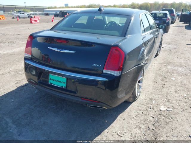 2C3CCAAG2JH320573 Chrysler 300 Touring