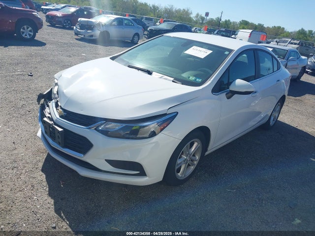 1G1BE5SM1J7179433 Chevrolet Cruze Lt Auto