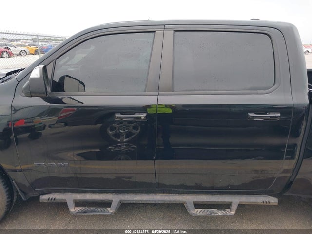 RAM 1500 2021 1C6RREFM3MN835868 Image 14