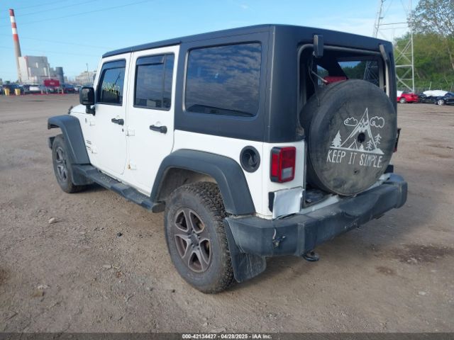 2016 JEEP WRANGLER UNLIMITED 1C4BJWKG1GL336798 Photo 2