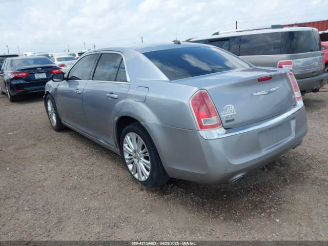 2C3CCARG8EH308678 Chrysler 300