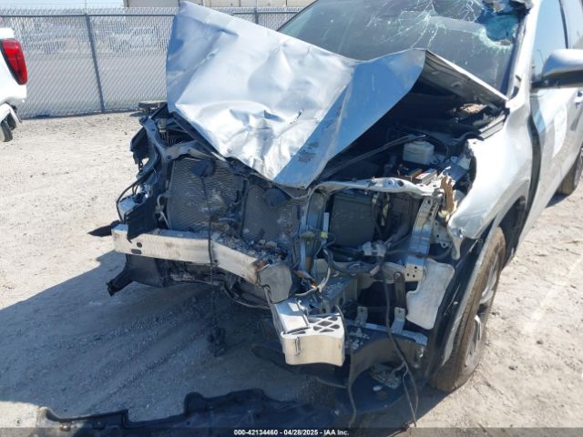 5TDZZRFH8KS362902 Toyota Highlander Le Plus