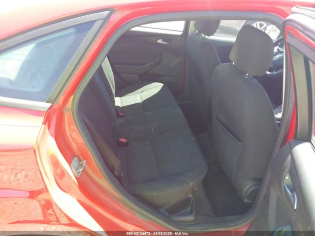 1FADP3F24FL316473 Ford FOCUS SE